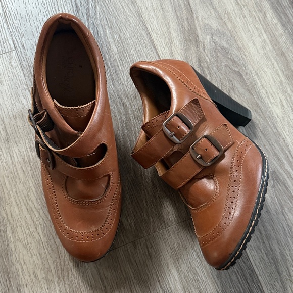 Eurosoft Ankle Boots Size 9.5 Elegant Brown Heeled Booties with Strap - Picture 4 of 9